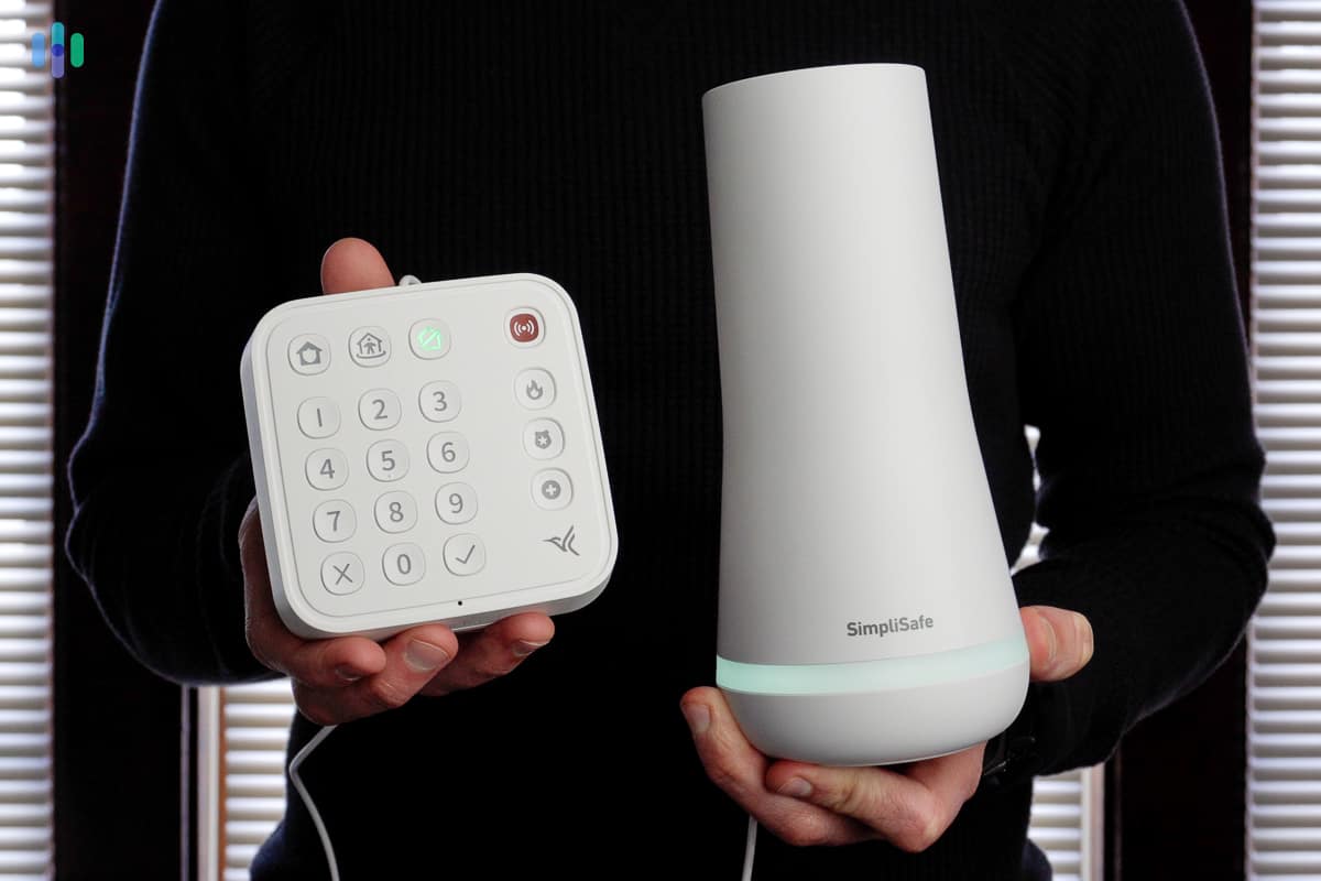 Arlo Home Security System vs. Simplisafe